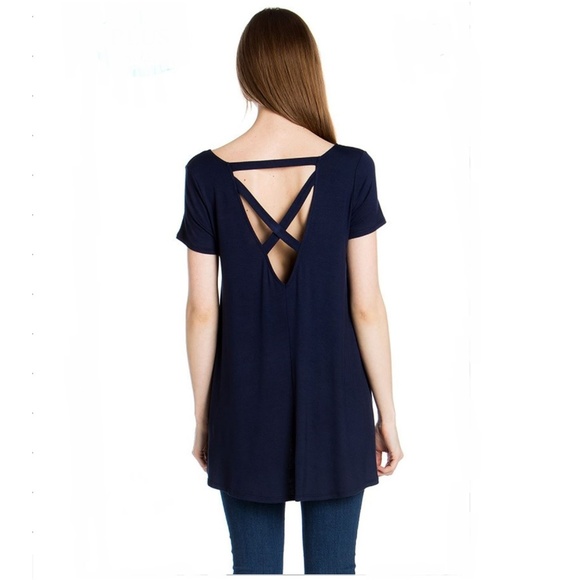 NWT Sweet Pea Plus Short Sleeve Crisscross Back Tunic - Picture 4 of 4